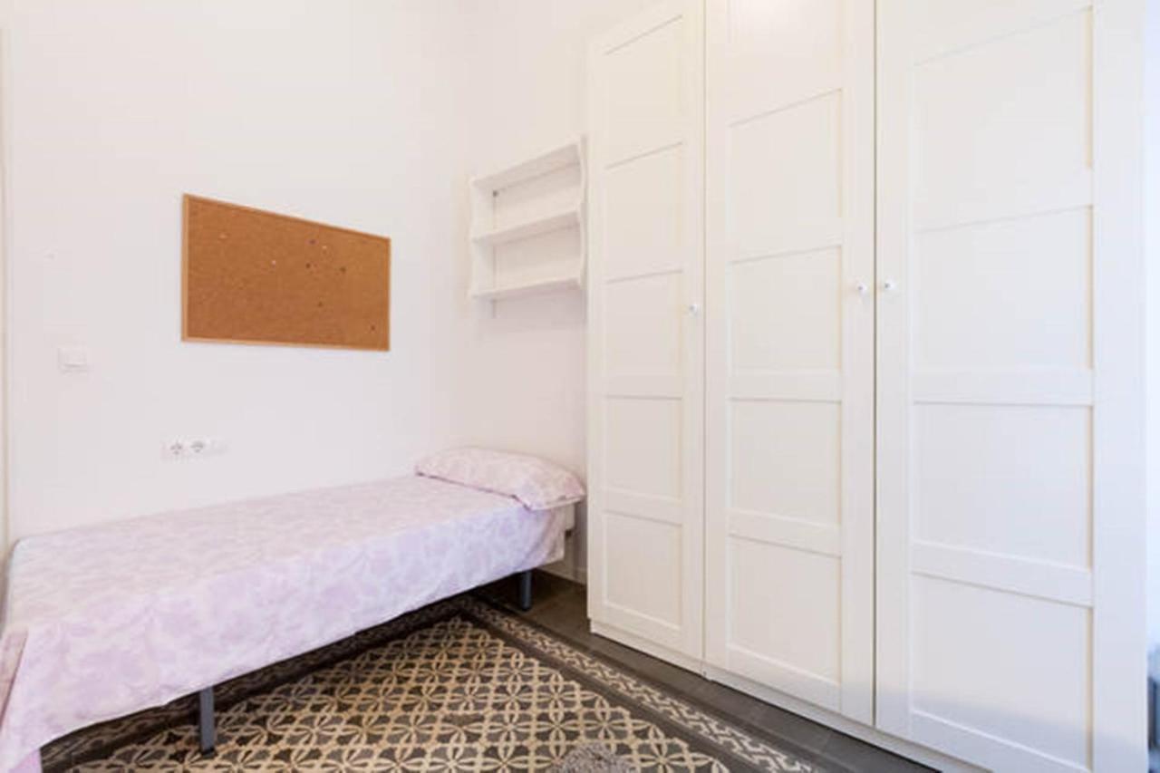 Apartamentos Rg Arenal Σεβίλλη Δωμάτιο φωτογραφία