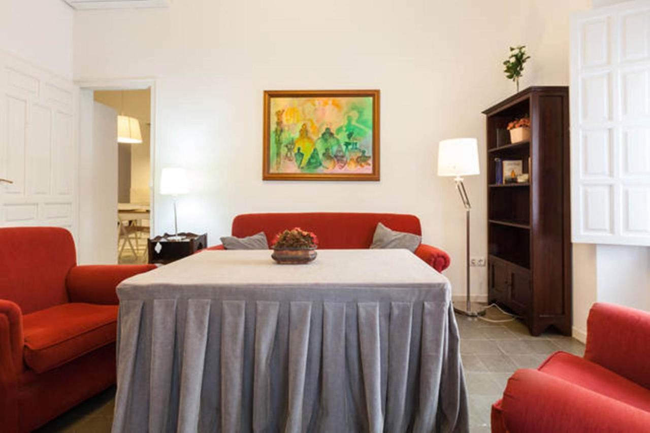 Apartamentos Rg Arenal Σεβίλλη Δωμάτιο φωτογραφία