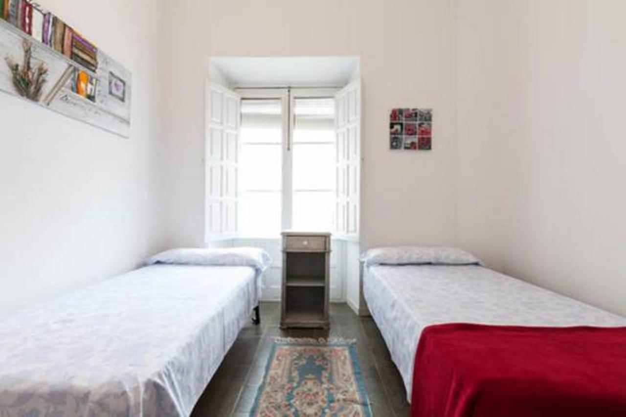 Apartamentos Rg Arenal Σεβίλλη Δωμάτιο φωτογραφία